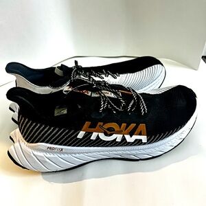 The Hoka Carbon X 3 running shoes